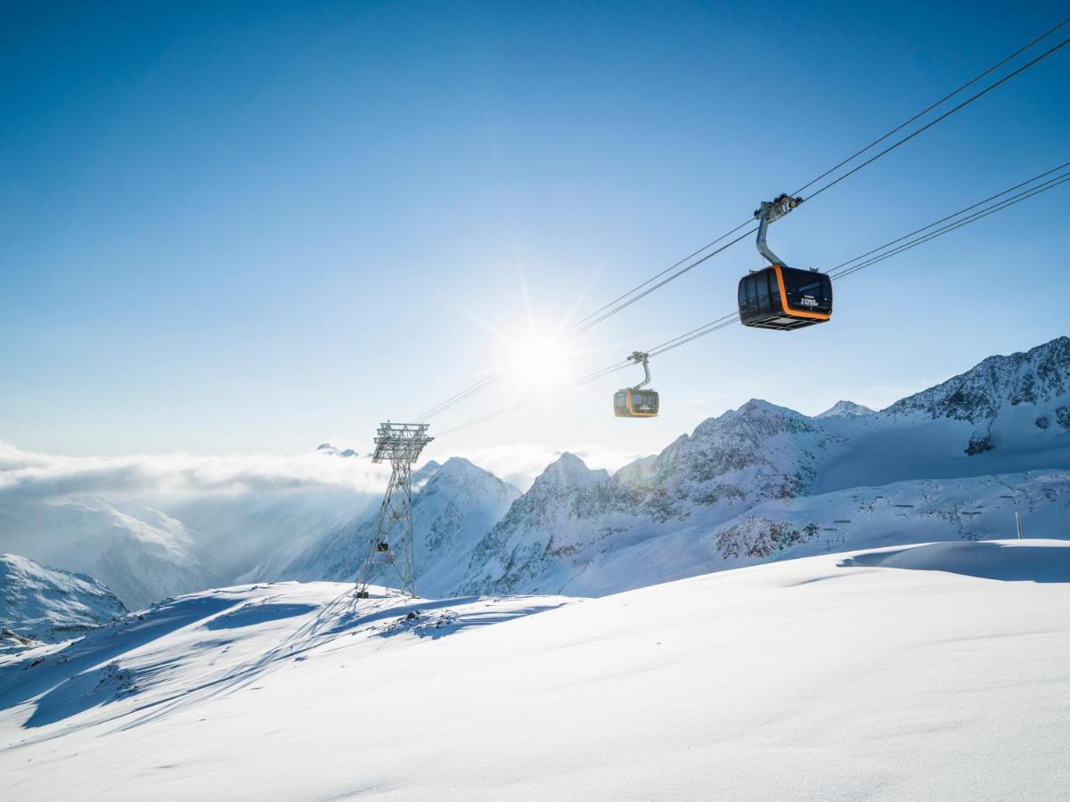 Stubaier Gletscher Xl Apartments Residenz Haus Alpenkoenig Ferienwohnungen Im Alpinen Charme Stubai Super Card Inklusive Neustift im Stubaital Esterno foto