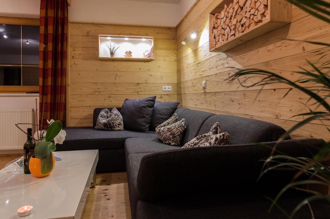Stubaier Gletscher Xl Apartments Residenz Haus Alpenkoenig Ferienwohnungen Im Alpinen Charme Stubai Super Card Inklusive Neustift im Stubaital Esterno foto