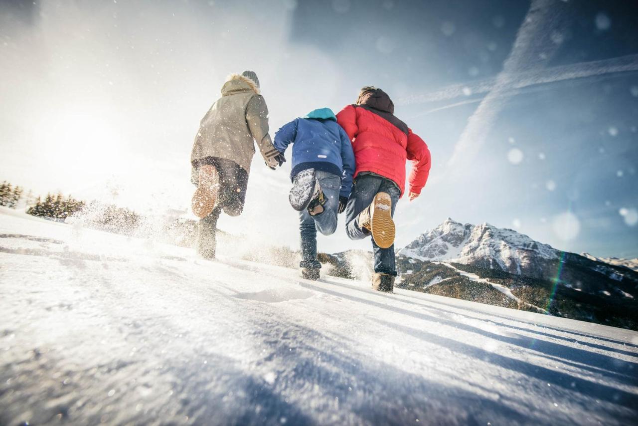 Stubaier Gletscher Xl Apartments Residenz Haus Alpenkoenig Ferienwohnungen Im Alpinen Charme Stubai Super Card Inklusive Neustift im Stubaital Esterno foto