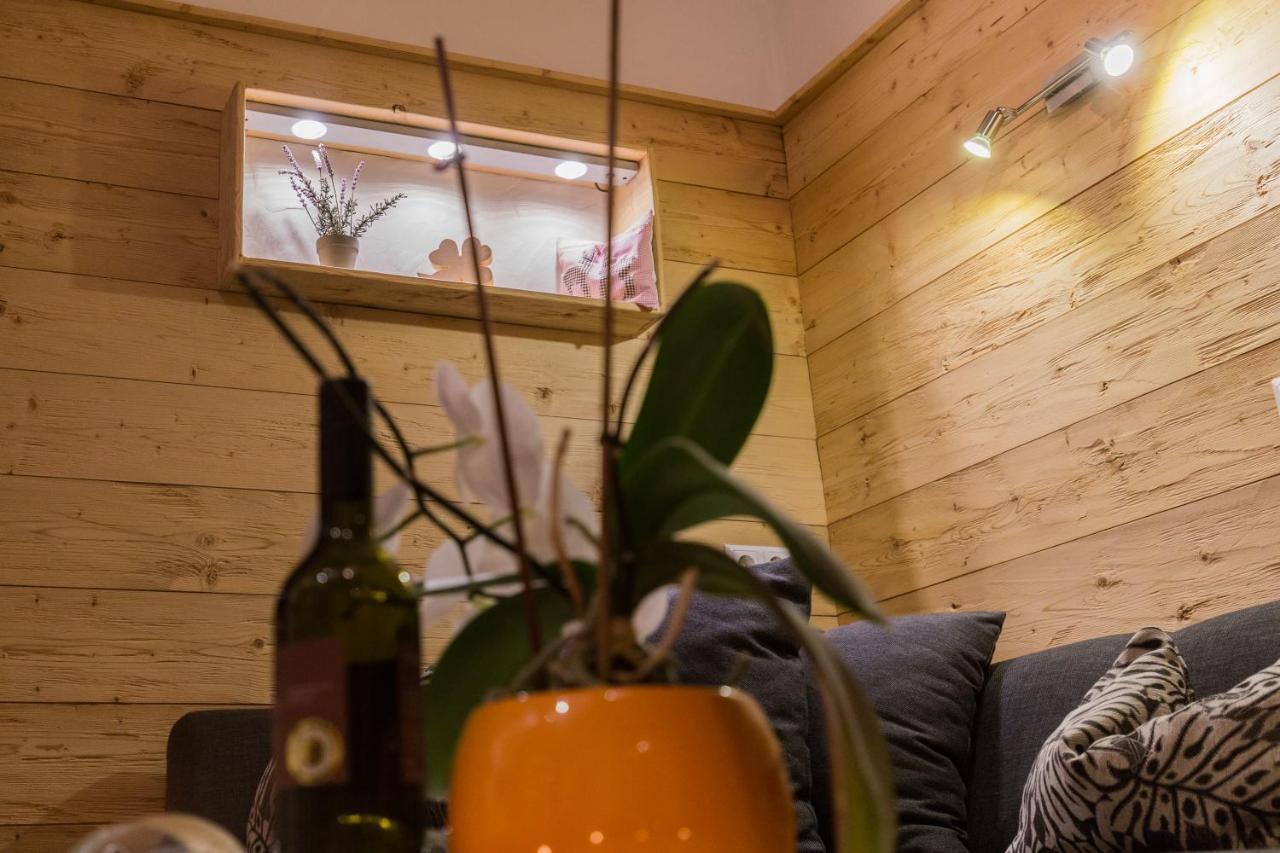 Stubaier Gletscher Xl Apartments Residenz Haus Alpenkoenig Ferienwohnungen Im Alpinen Charme Stubai Super Card Inklusive Neustift im Stubaital Esterno foto
