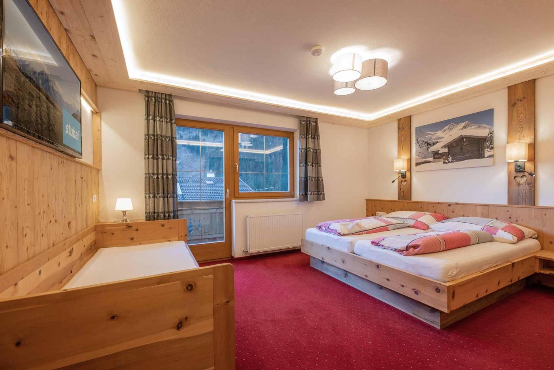 Stubaier Gletscher Xl Apartments Residenz Haus Alpenkoenig Ferienwohnungen Im Alpinen Charme Stubai Super Card Inklusive Neustift im Stubaital Esterno foto