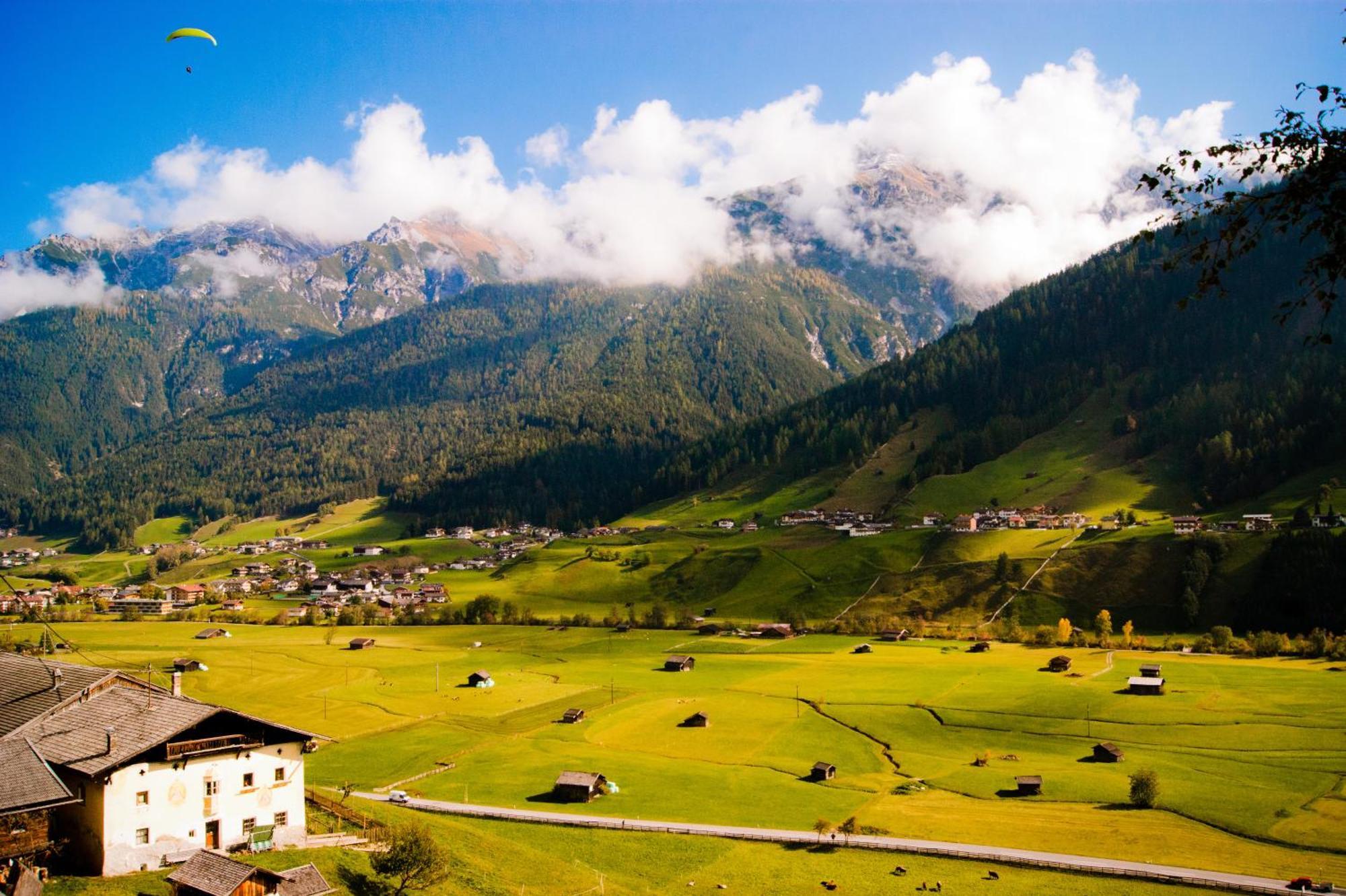 Stubaier Gletscher Xl Apartments Residenz Haus Alpenkoenig Ferienwohnungen Im Alpinen Charme Stubai Super Card Inklusive Neustift im Stubaital Esterno foto
